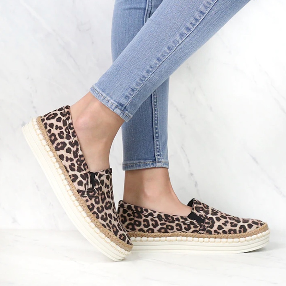 KATE SPADE Loren Leopard Print Slip On Sneakers Size 8.5B